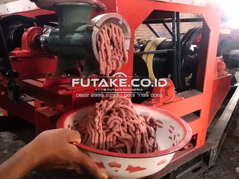 Mesin giling daging usaha bakso