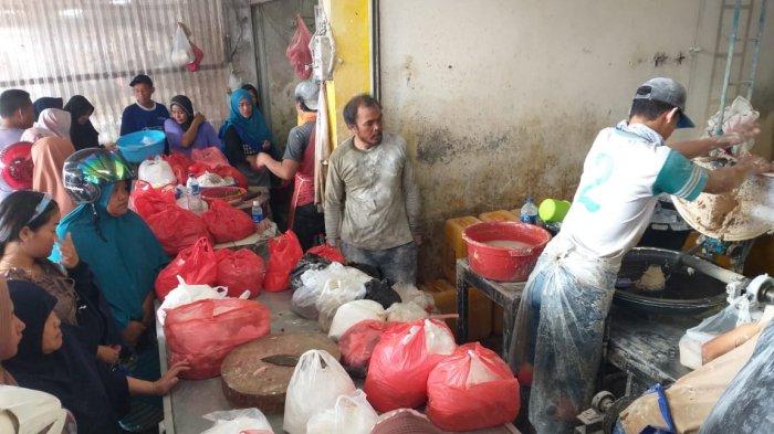 Mesin Penggiling Daging untuk Bakso Sukses